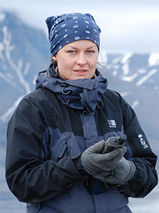 Portrait photo of Anna Ronikier